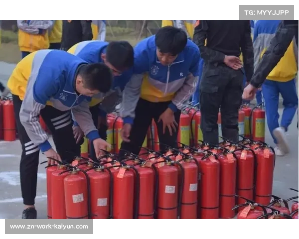 试行“无声发令”系统，通过闪烁灯光替代传统哨音